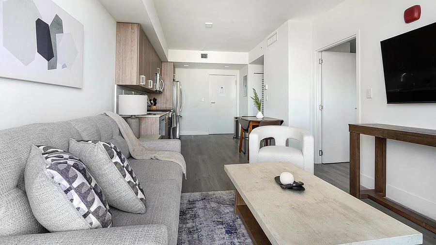 Furnished Finder property 1010266_20 photo 2