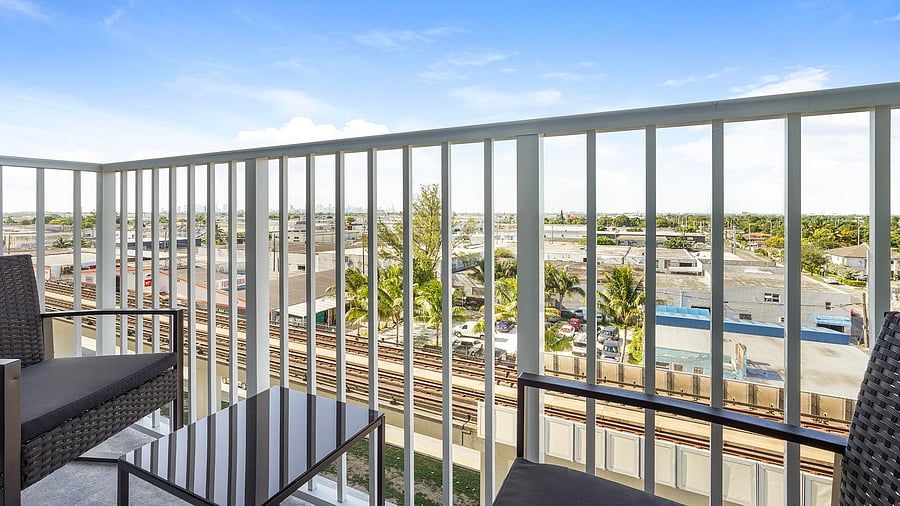 Furnished Finder property 1010266_20 photo 10