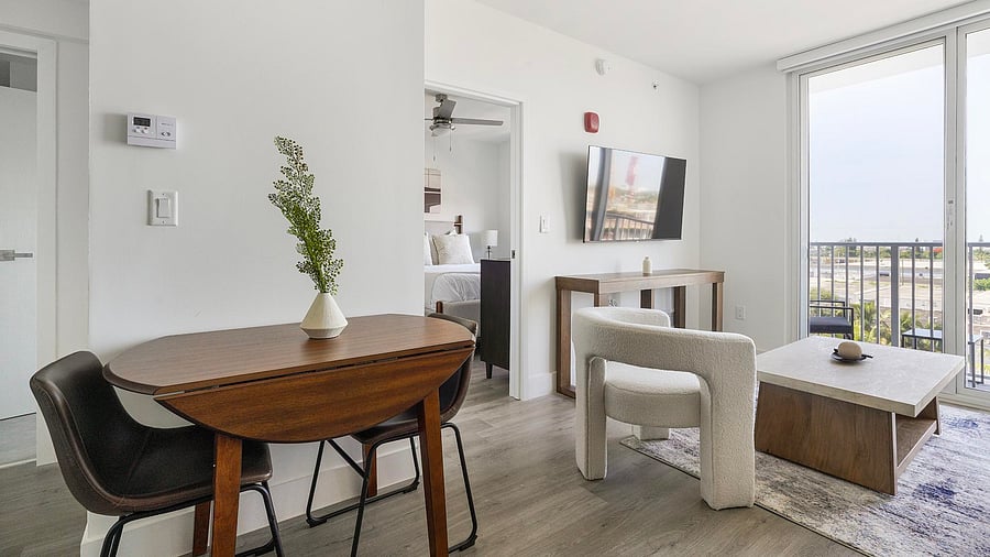 Furnished Finder property 1010266_20 photo 3