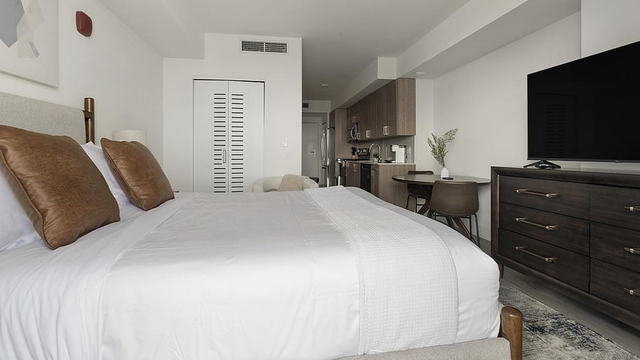 Furnished Finder property 1010266_23 photo 1