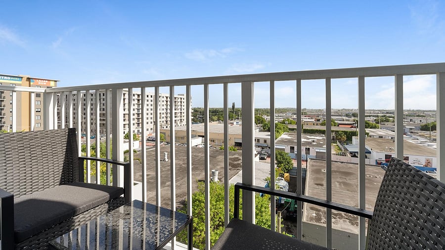 Furnished Finder property 1010266_23 photo 8