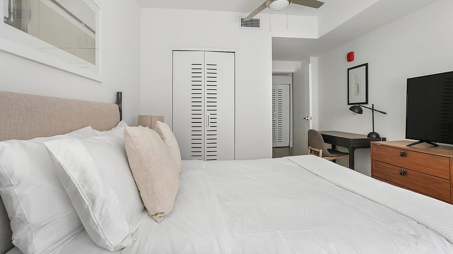 Furnished Finder property 1010266_25 photo 8