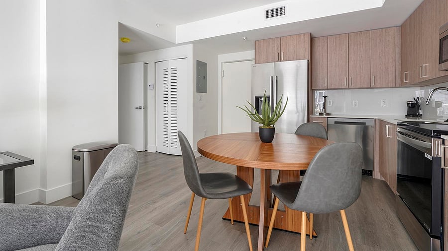 Furnished Finder property 1010266_25 photo 3