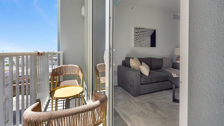 Furnished Finder property 1010266_25 photo 15