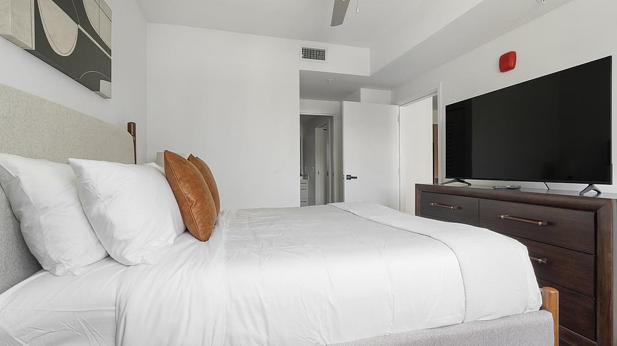 Furnished Finder property 1010266_26 photo 9