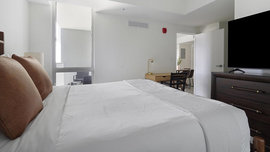 Furnished Finder property 1010266_30 photo 10