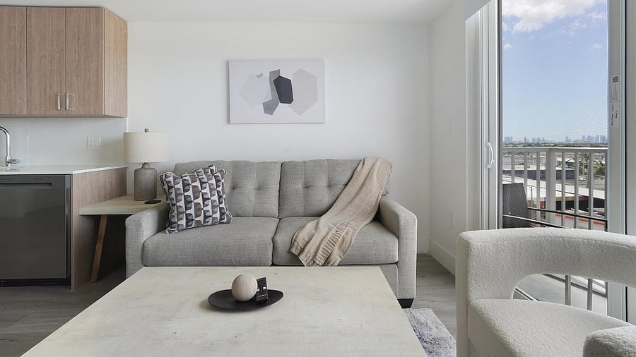 Furnished Finder property 1010266_31 photo 1