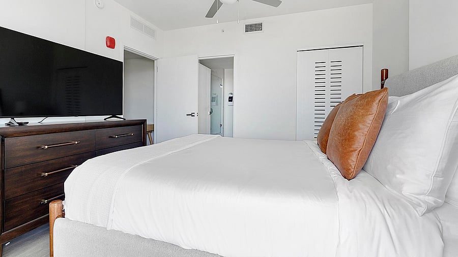Furnished Finder property 1010266_35 photo 13