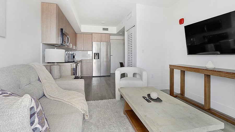 Furnished Finder property 1010266_35 photo 2
