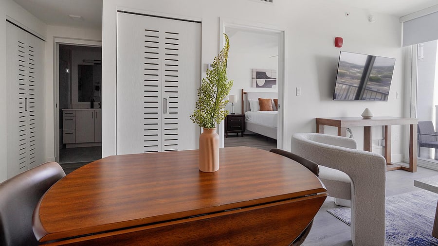 Furnished Finder property 1010266_41 photo 3