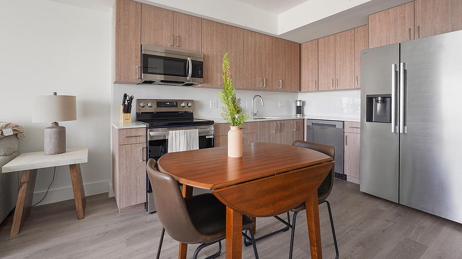 Furnished Finder property 1010266_41 photo 4