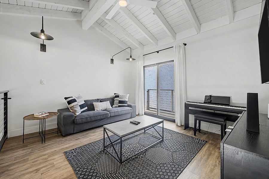 Furnished Finder property 1010270_1 photo 11