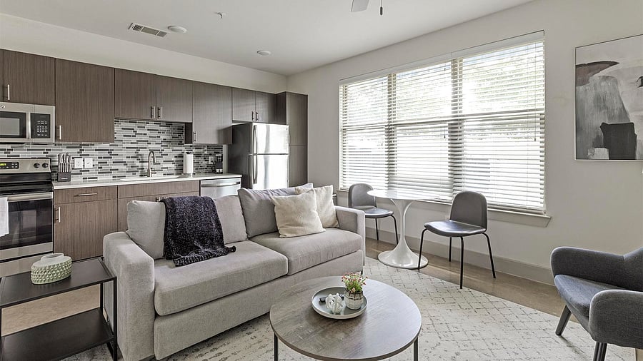 Furnished Finder property 1010291_1 photo 2