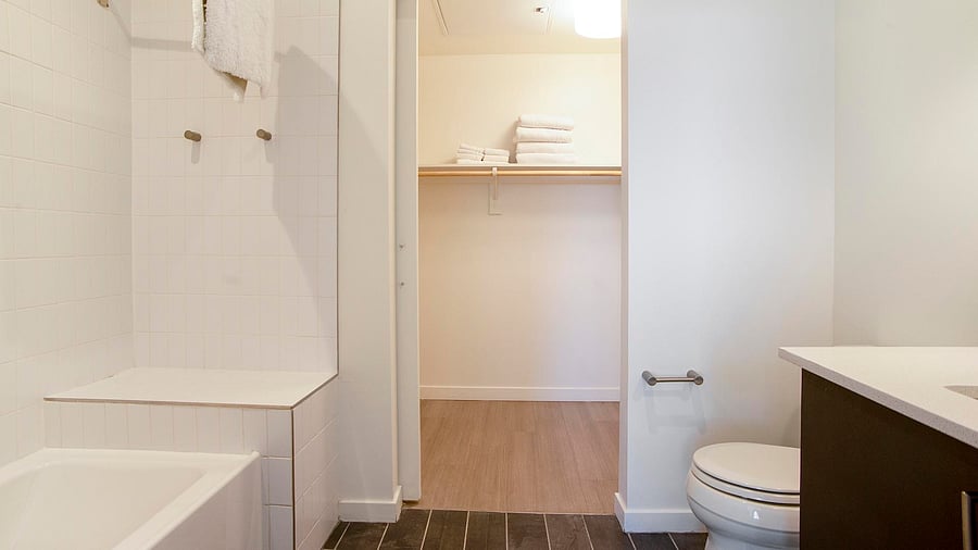 Furnished Finder property 1010295_3 photo 20