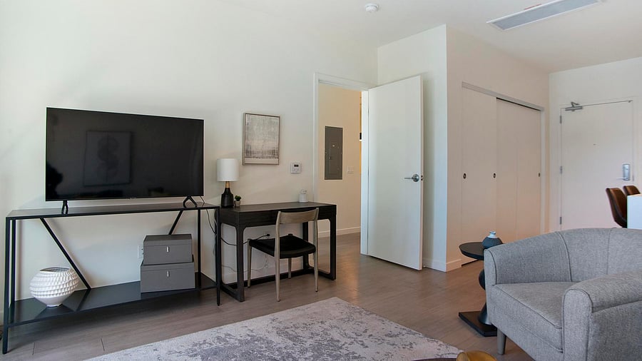 Furnished Finder property 1010295_3 photo 4