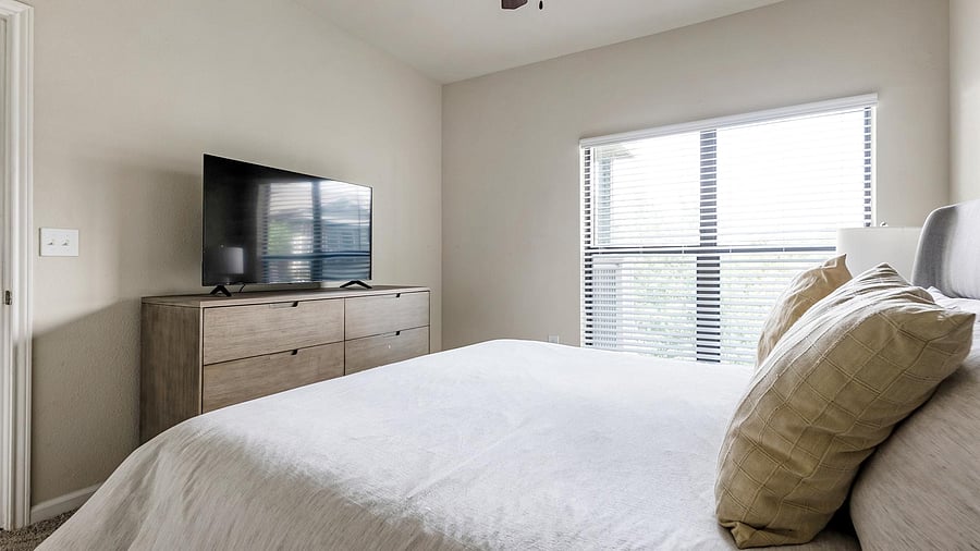 Furnished Finder property 1010303_10 photo 41
