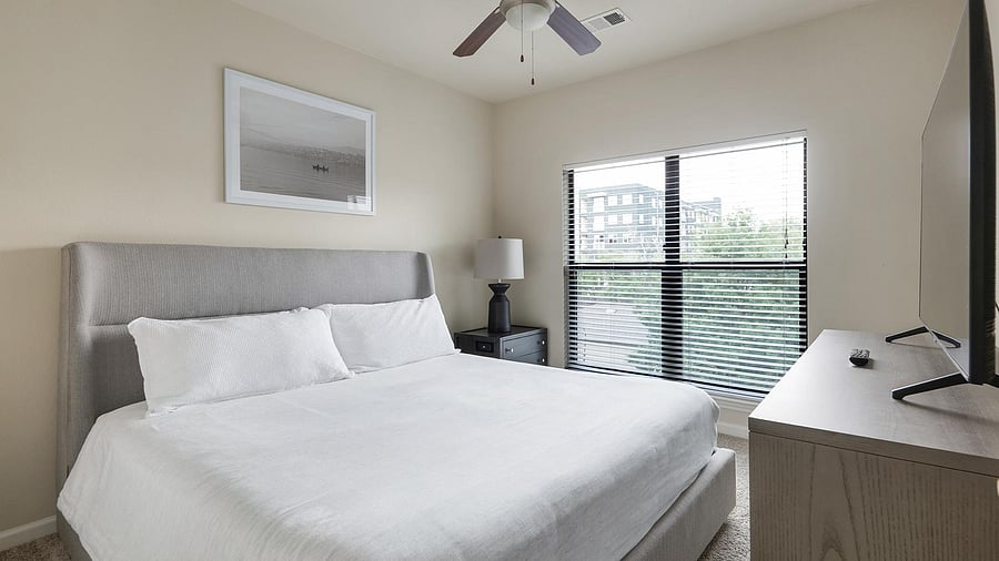 Furnished Finder property 1010303_10 photo 23
