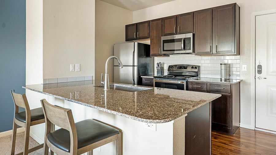 Furnished Finder property 1010303_3 photo 9