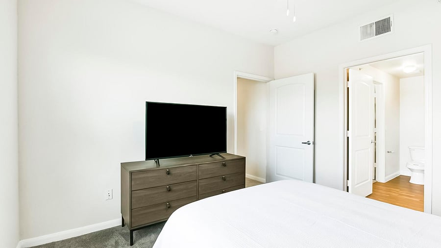 Furnished Finder property 1010305_1 photo 12