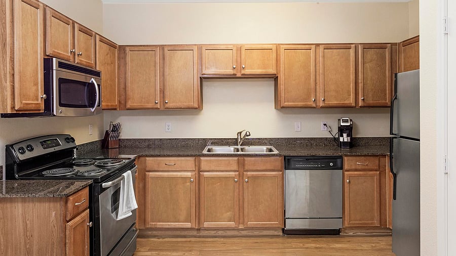 Furnished Finder property 1010305_10 photo 4