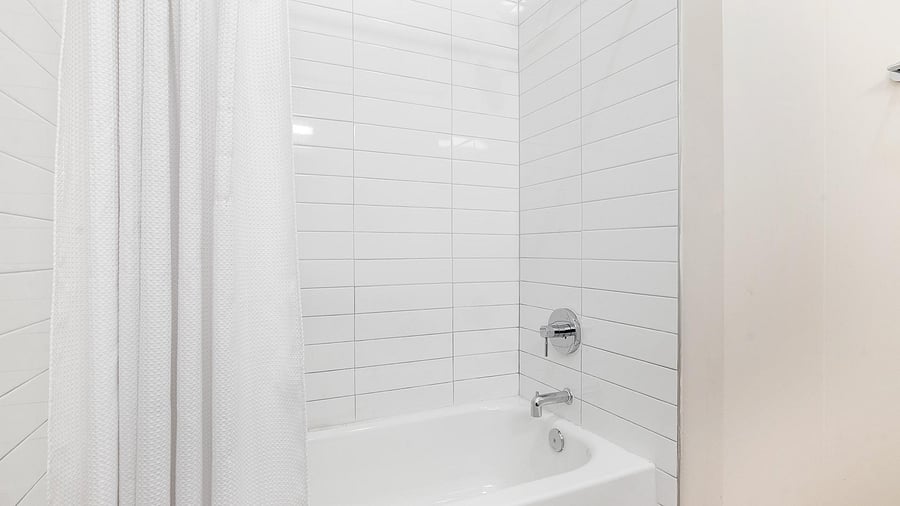 Furnished Finder property 1010308_11 photo 33