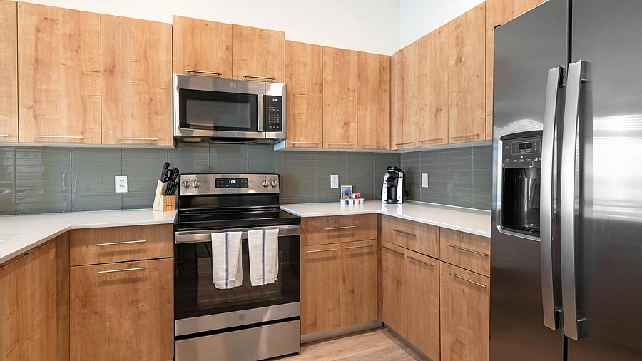Furnished Finder property 1010308_11 photo 9