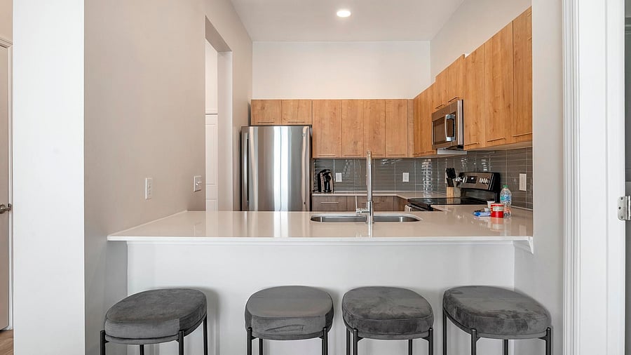 Furnished Finder property 1010308_6 photo 11