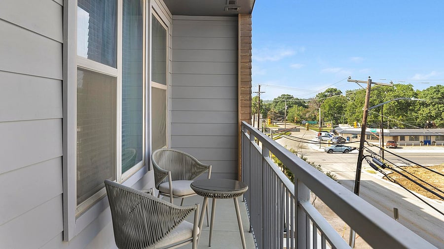 Furnished Finder property 1010313_11 photo 18