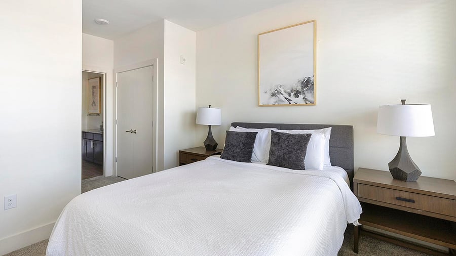 Furnished Finder property 1010313_11 photo 11