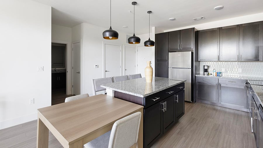 Furnished Finder property 1010313_6 photo 11