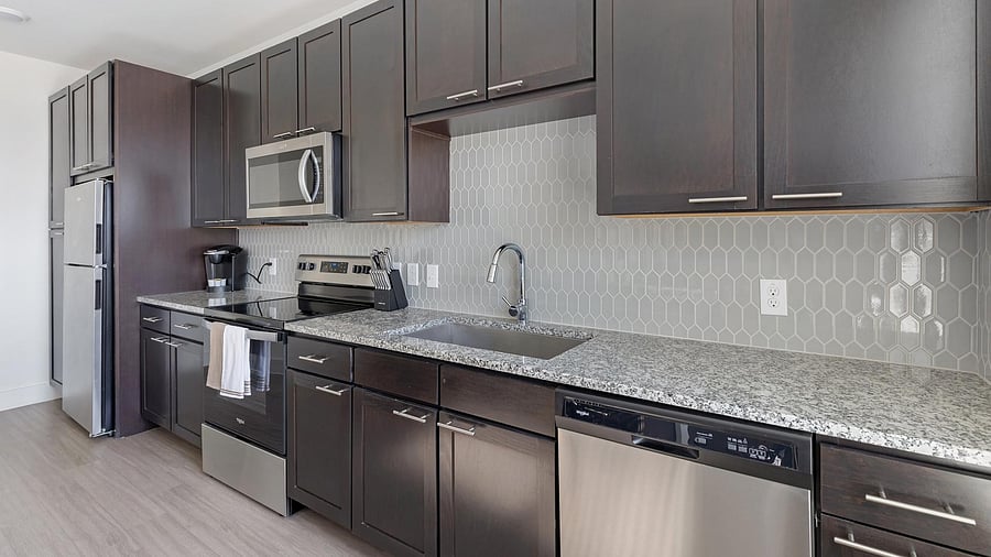Furnished Finder property 1010313_9 photo 6