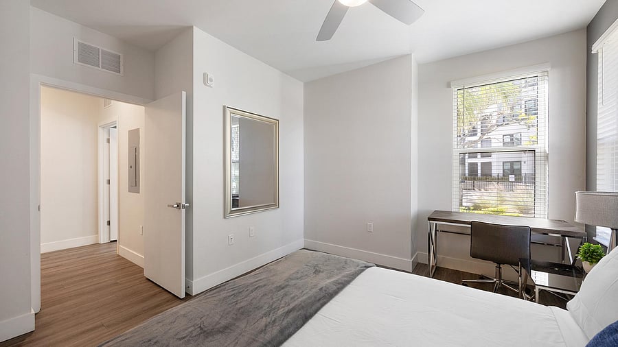Furnished Finder property 1010317_4 photo 27