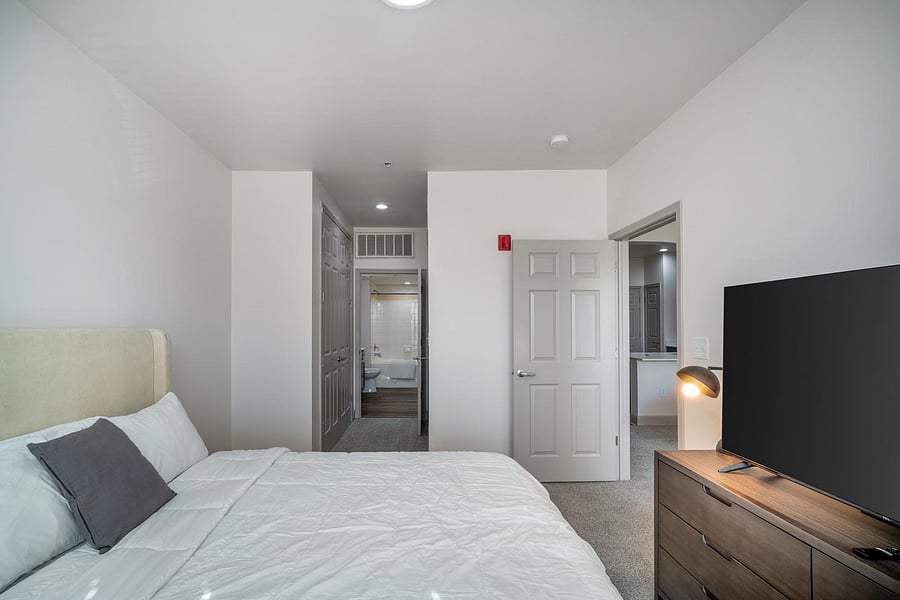 Furnished Finder property 1010320_1 photo 13