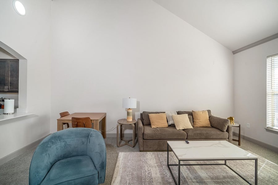 Furnished Finder property 1010320_1 photo 4