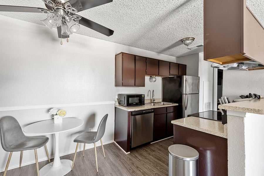 Furnished Finder property 1010322_2 photo 5