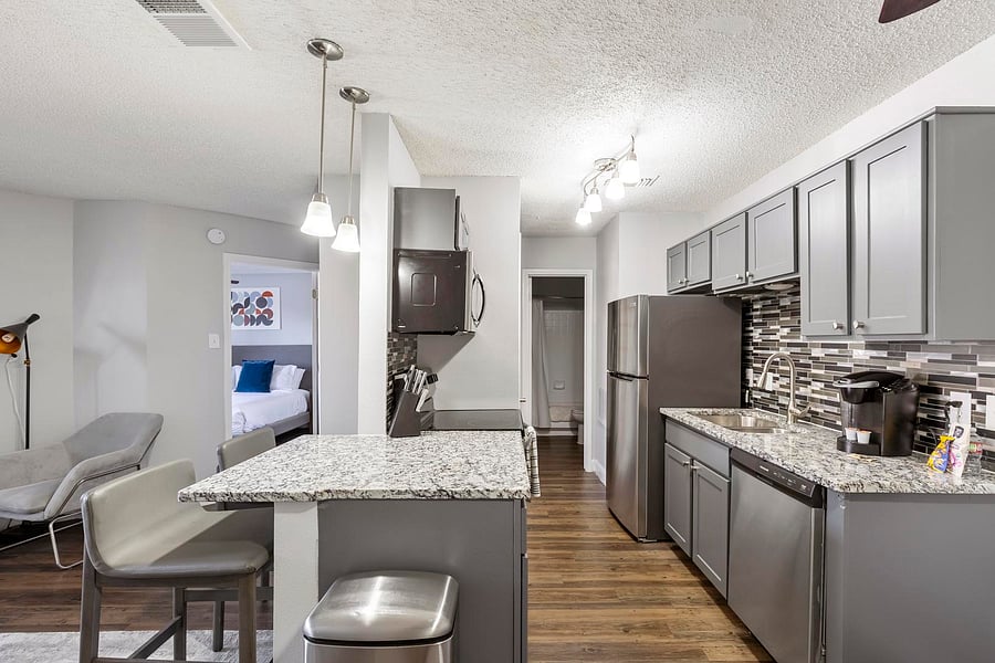 Furnished Finder property 1010322_3 photo 6