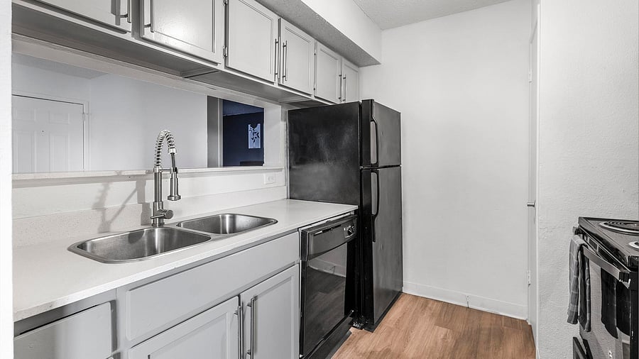 Furnished Finder property 1010326_11 photo 6