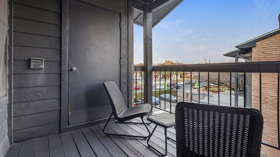 Furnished Finder property 1010326_11 photo 24
