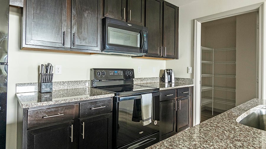 Furnished Finder property 1010328_6 photo 4