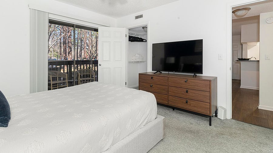 Furnished Finder property 1010330_10 photo 13