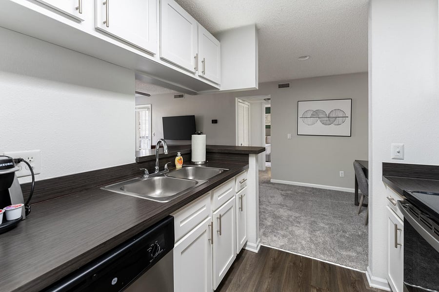 Furnished Finder property 1010330_5 photo 11