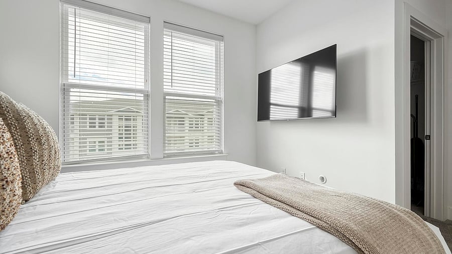 Furnished Finder property 1010331_4 photo 10