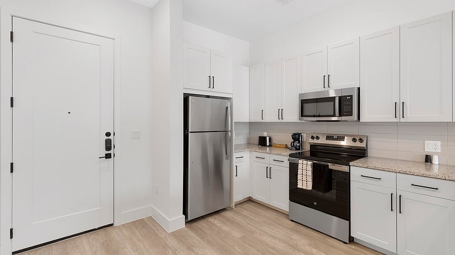 Furnished Finder property 1010335_1 photo 9