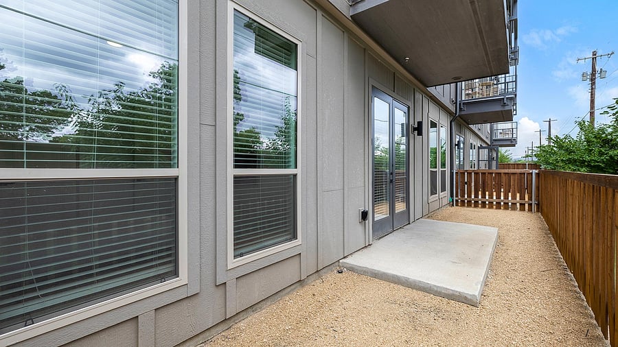 Furnished Finder property 1010335_10 photo 21