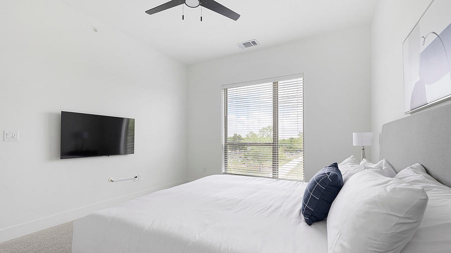 Furnished Finder property 1010335_11 photo 10