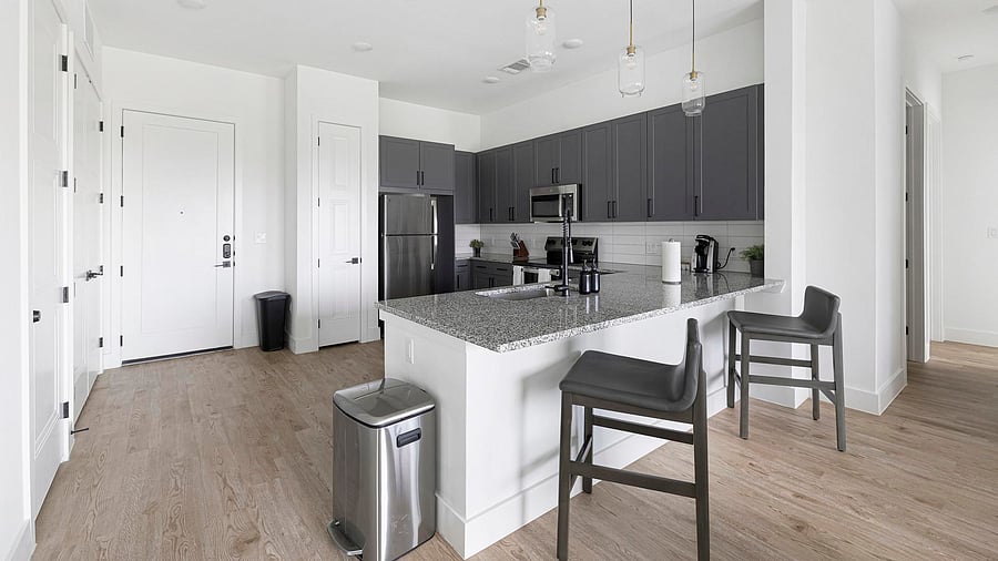 Furnished Finder property 1010335_11 photo 7