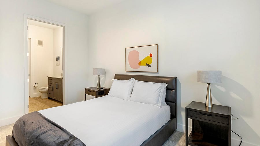 Furnished Finder property 1010335_12 photo 11