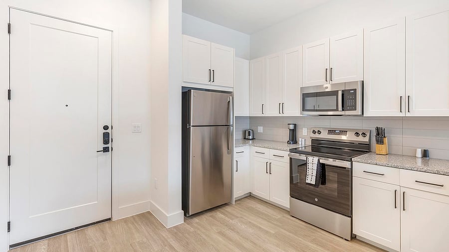 Furnished Finder property 1010335_19 photo 6