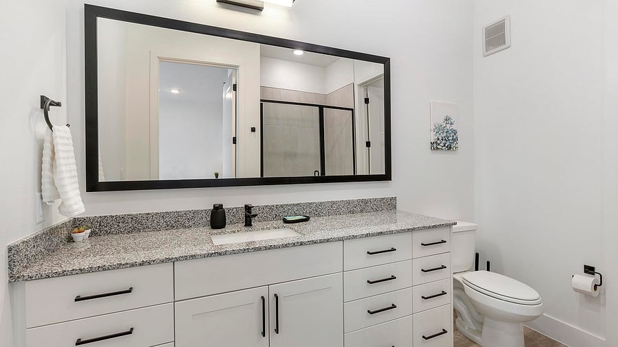 Furnished Finder property 1010335_19 photo 12