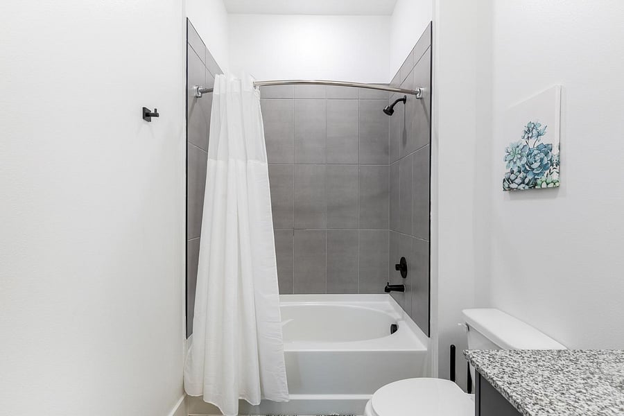 Furnished Finder property 1010335_21 photo 12